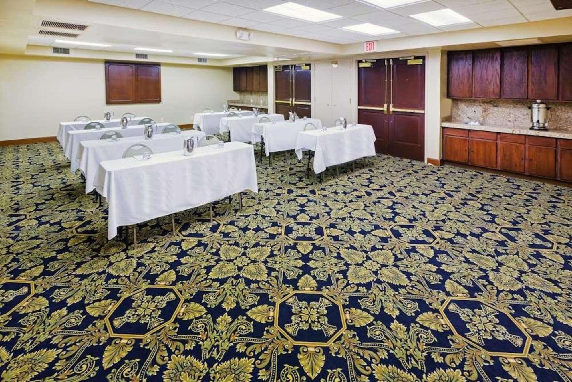Radisson Hotel El Paso Airport Kinh doanh bức ảnh